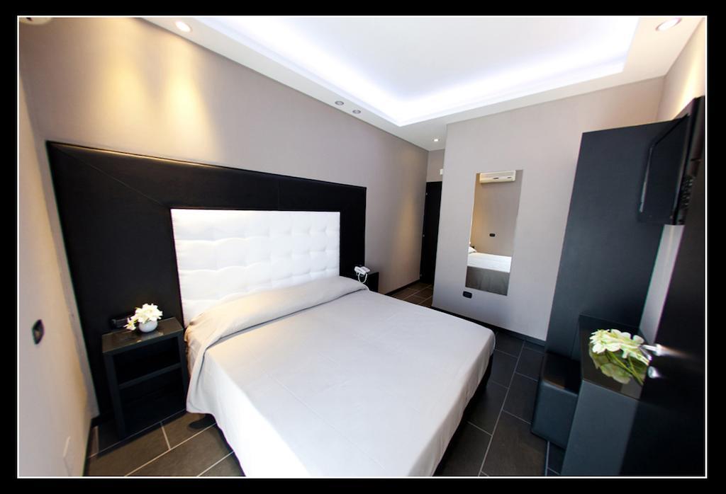 Double Room,68528045:JPEG